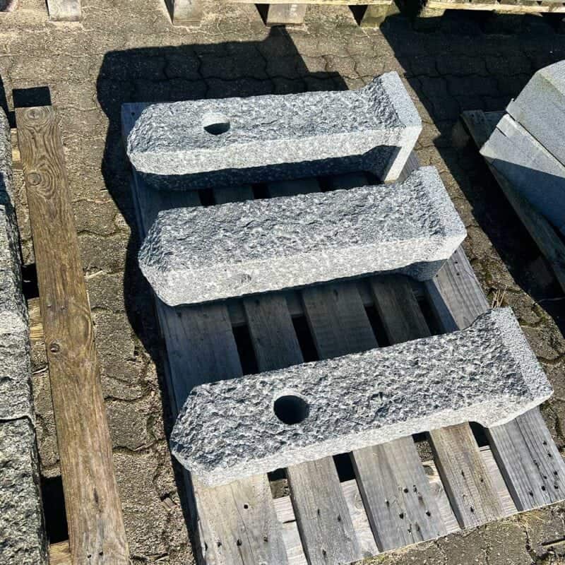 pullert moerkegraa
